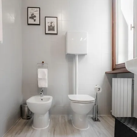 Eap 2, Apartament Werona