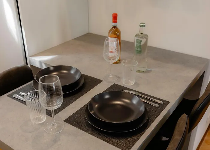 Eap 2, Apartmán Verona